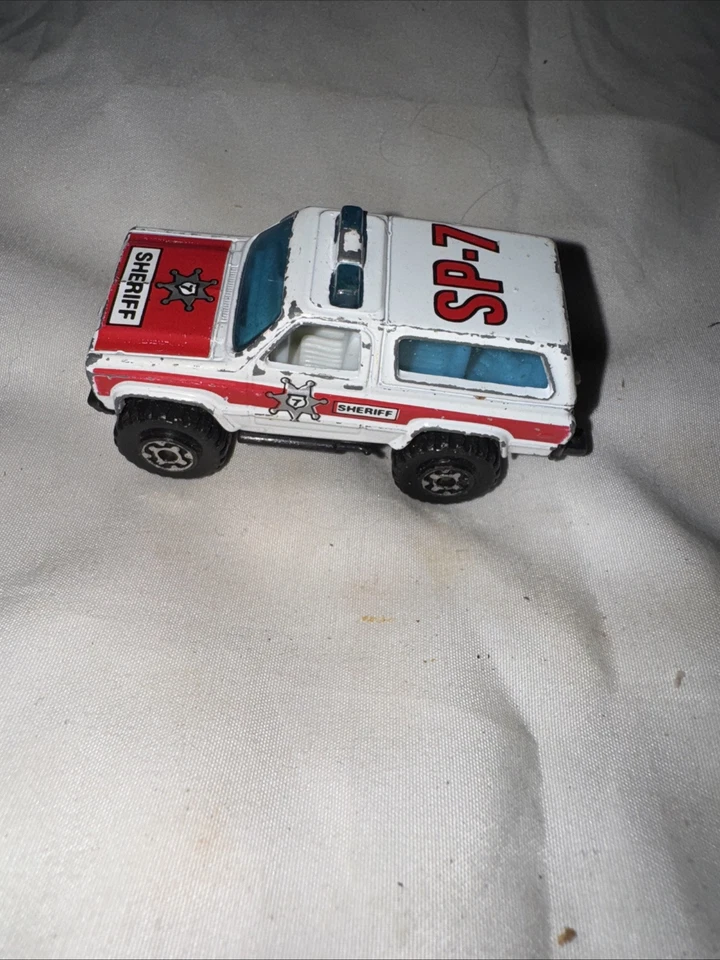 1983 Matchbox 4x4 Chevy Blazer SP-7 Sheriff Police Truck Gaslands / Car Wars - Image 3 of 4