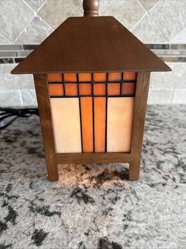Vintage Tiffany Mission-style stained glass accent table lamp
