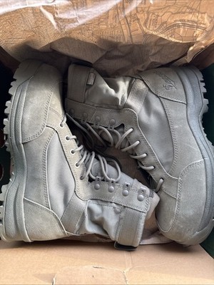 Danner Boots Mens Tanicus Sage Danner Dry Composite NMT 8-D 55315 New Small Flaw