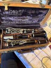 Intermediate Selmer Signet Special Wood Clarinet w/ case, good condition, USA