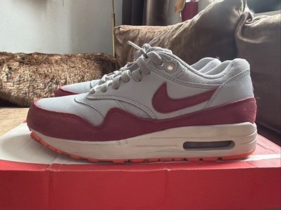 Air Max 1 WMNS essential Wolf Grey/ Red US 8.5 EUR 40