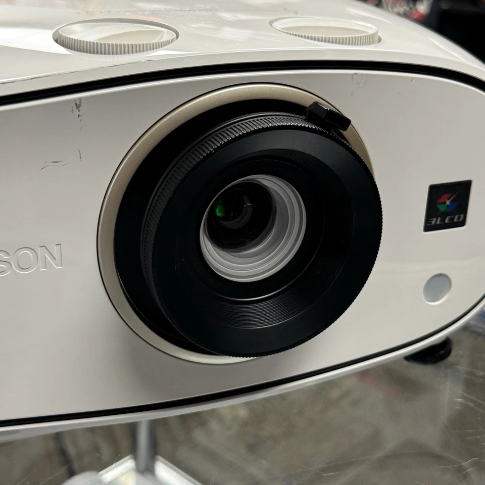 Epson Home Cinema 3700 1080p HD 3LCD Projector W/ Remote - Image 3 of 4