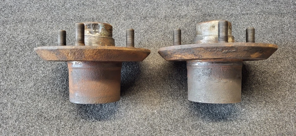 Juego de bujes rueda delantera izquierda derecha bmw 1500-2000cs 1502-2002tii 2634002 Foto 3 de 4