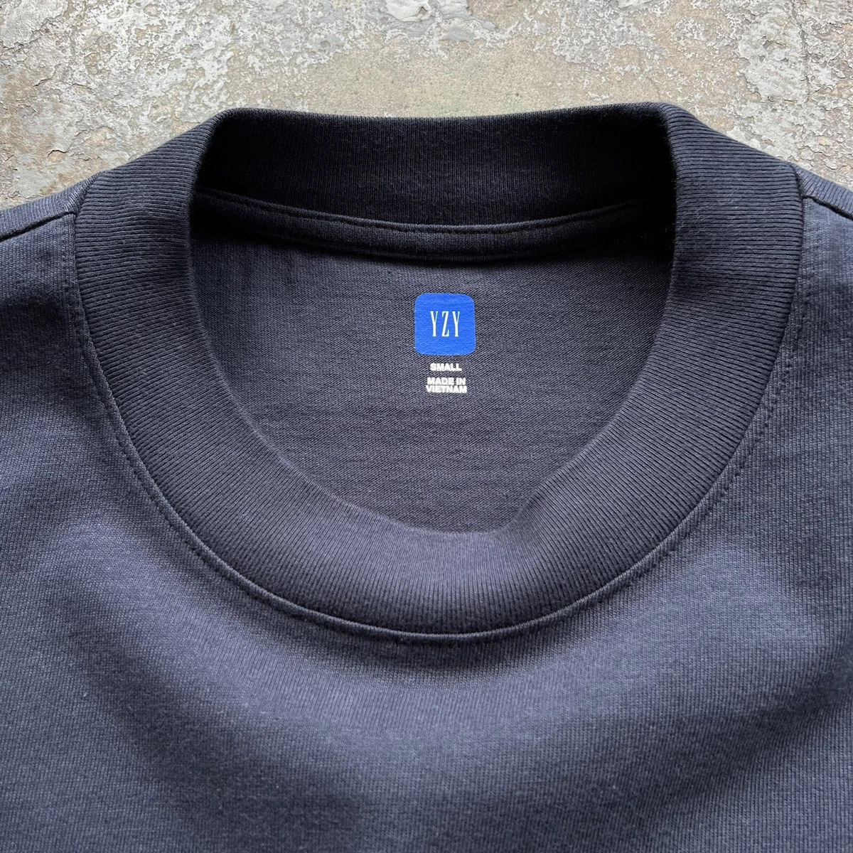 gap t shirt yeezy