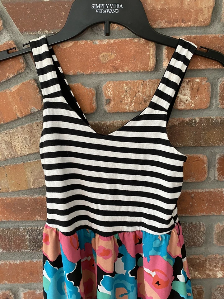 Vestido TG Total Niña Niños Negro Rayas Alto-Bajo Floral Verano Talla M 10/12 Foto 4 de 4