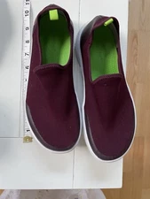 OOfos Womens Shoe- Size 8