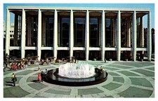 Postcard FOUNTAIN SCENE New York City New York NY m/01 AS1848