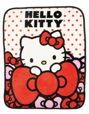 SANRIO HELLO KITTY 40in x 50in Silky Soft Throw NEW Blanket