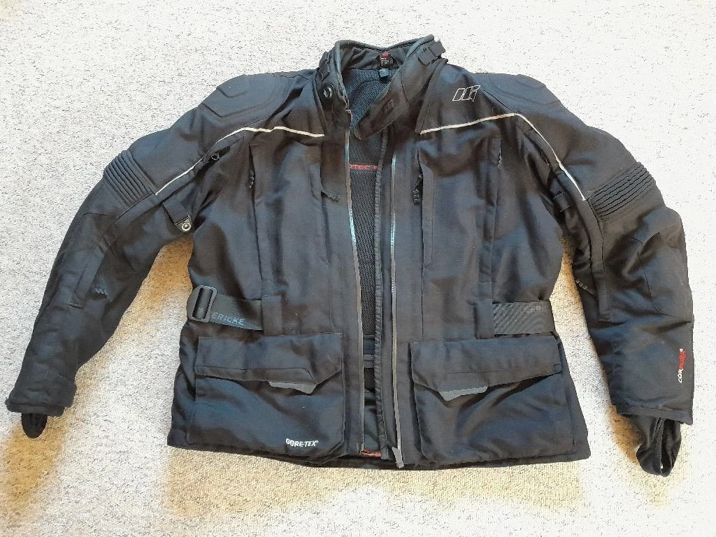 Jacke Schwarz, Grösse L | Kaufen Auf