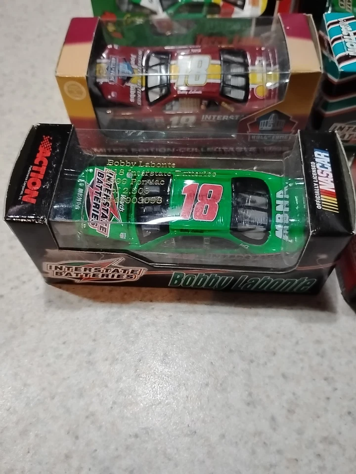 Bobby Labonte And Terry Labonte Diecast 1/64 Set Of 8 Cars In Box - Image 3 of 4