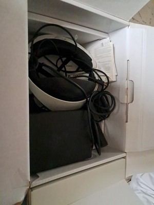 PSVR 1 Virtual Reality Gaming Accessory. Good Condition.