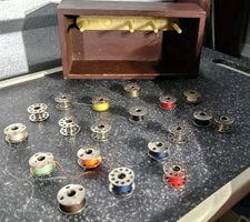 Sewing Bobbin Storage Wooden Box With  19 Bobbins 🆓📦