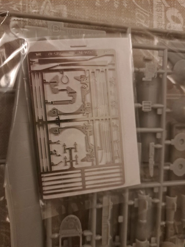 Messerschmitt Me 262 A-1a Nachtjager Dragon Master Series 1/48 - As New - Immagine 4 di 4