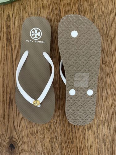 TORY BURCH Flip Flops 7 Tan White Flats Thin Strap Sandals - Picture 4 of 4