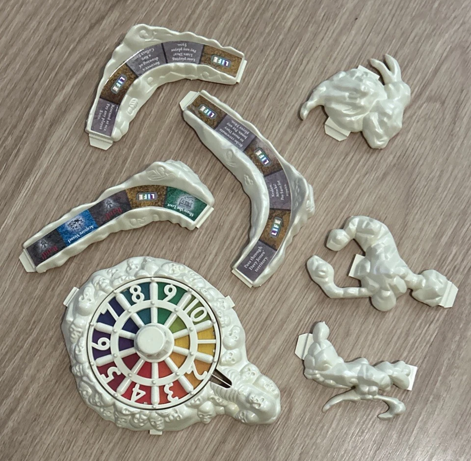 **100% COMPLETE** The Game Of Life Pirates Of The Caribbean Vintage Hasbro VGC - Image 4 of 4