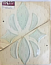 Super Bevel J-09 Clear Glass Bevel Cluster Fleur-de-Lis 8 Piece