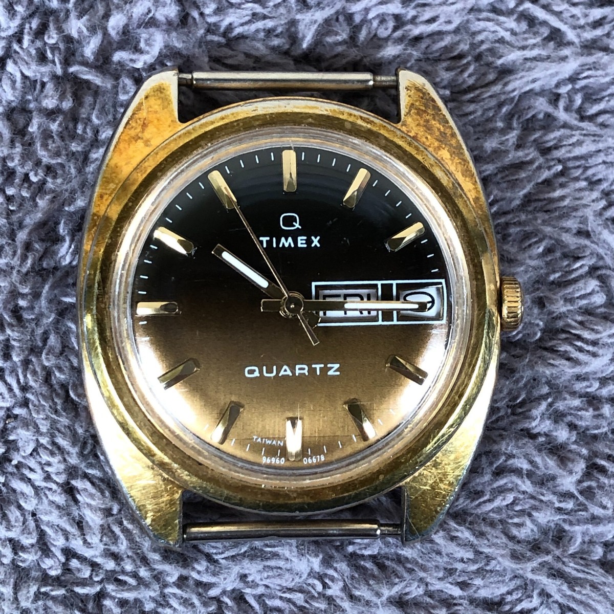 Vtg 1977 Timex Q Falcon Eye Men Quartz For Watch Parts Or