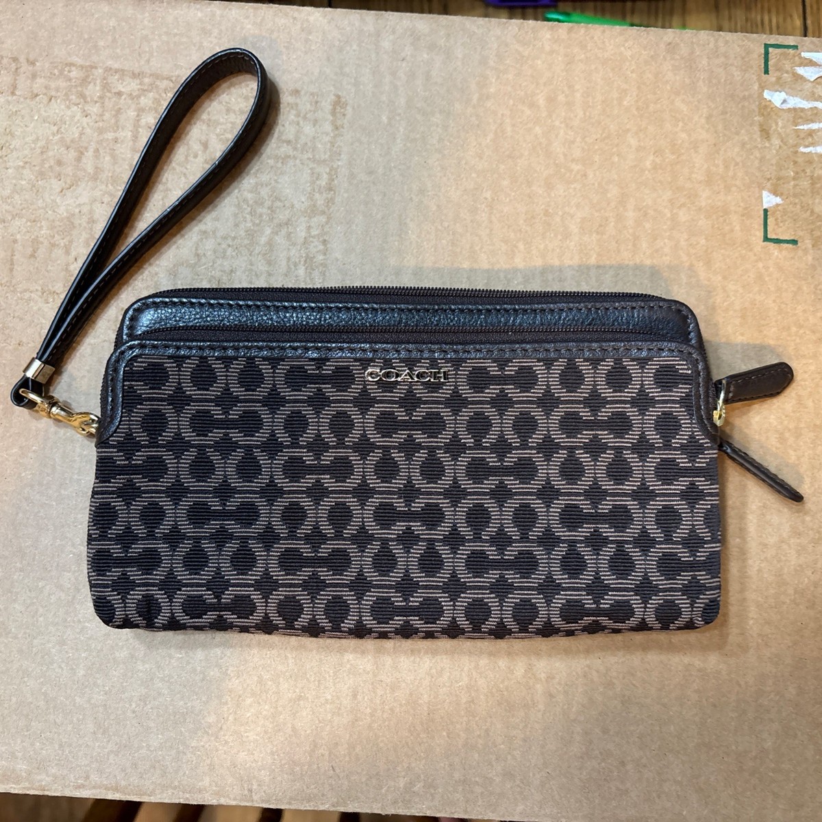 Coach Signature Line Optic C