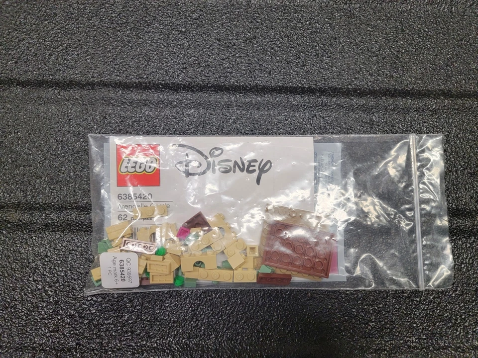 Lego Disney Castillo Arendelle 6385420 62 piezas Foto 2 de 3