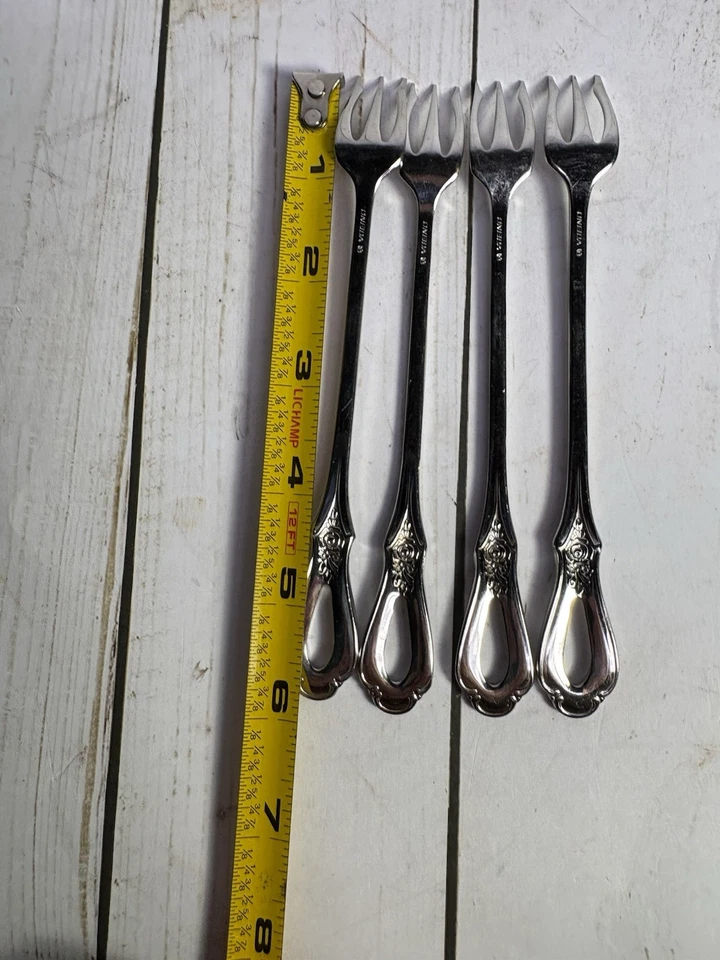 "Juego de 4 tenedores de cóctel de acero inoxidable Oneida Silver Toujours de 6"" con marca de cubo brillante EE. UU." Foto 4 de 4