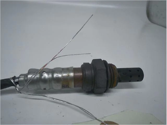 Sonde lambda occasion FORD KA II Phase 1 - 1.2i 69ch - - Immagine 2 di 4