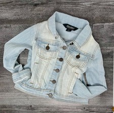 New - Kids size Small - Denim jacket - light wash- Kids Jean Jacket