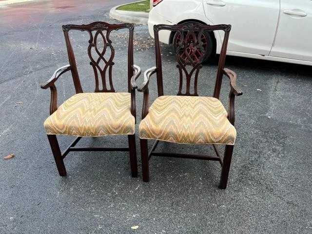 Par de sillones antiguos americanos de caoba Foto 2 de 4