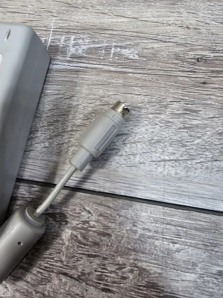 View Sonic LSE9901B1250 LCD Monitor AC Adapter 12V 4.16A 50W Max Power Supply - - Image 3 of 4