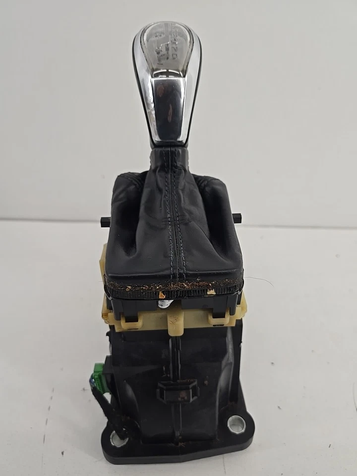 14-18 VOLVO XC60 T5 AUTOMATIC TRANSMISSION GEAR SELECTOR SHIFTER 31367586 Foto 2 de 4