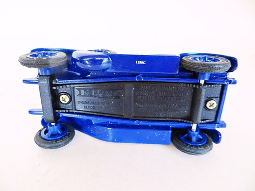 ERTL '1930 CHEVROLET SERIES AD 1/2 TON DELIVEY DELUXE VAN - CHICAGO POLICE' - 第 7/7 張圖片