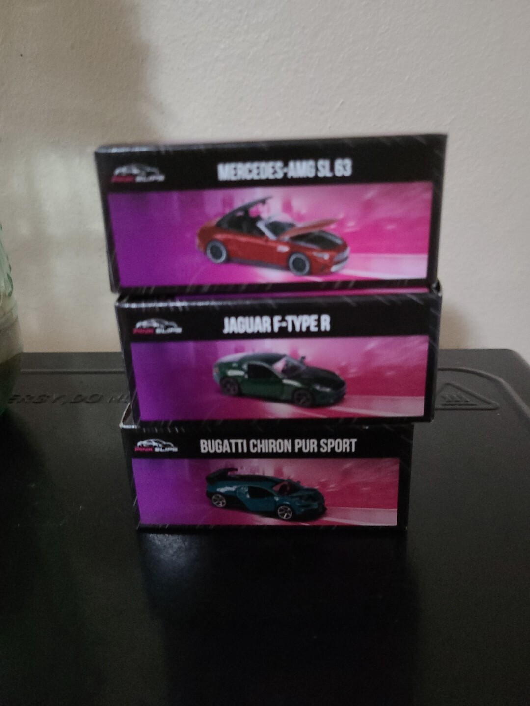 Picture 1 of 3