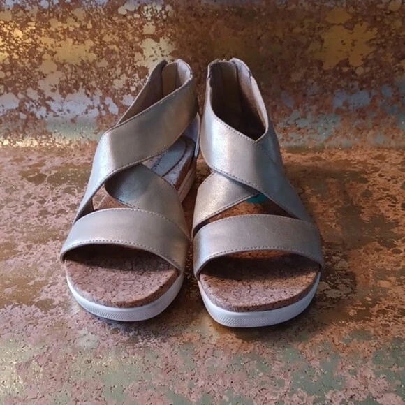 Adrienne vittadini claud gladiator sale sandal