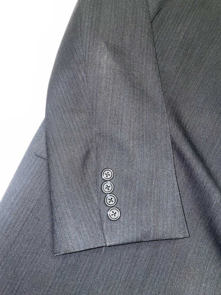 BURBERRY London 2PC SUIT 46R Pants 40W  32L Herringbone Navy Blue Wool Pleated - Image 2 of 4
