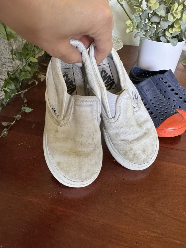 Paquete de zapatos informales para niños talla 8 furgonetas y nativos Foto 2 de 3