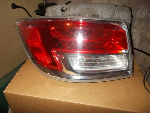 2007-2009 MAZDA CX-9 CX9 LEFT DRIVERS SIDE LED TAIL LIGHT LAMP