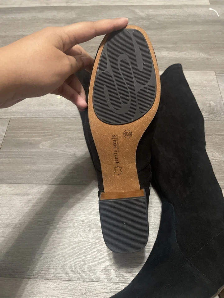 Usado en Excelente Condición Gentle Souls by Kenneth Cole Para Mujer Emma Negro Bota Hasta la Rodilla Talla 10M Foto 3 de 4