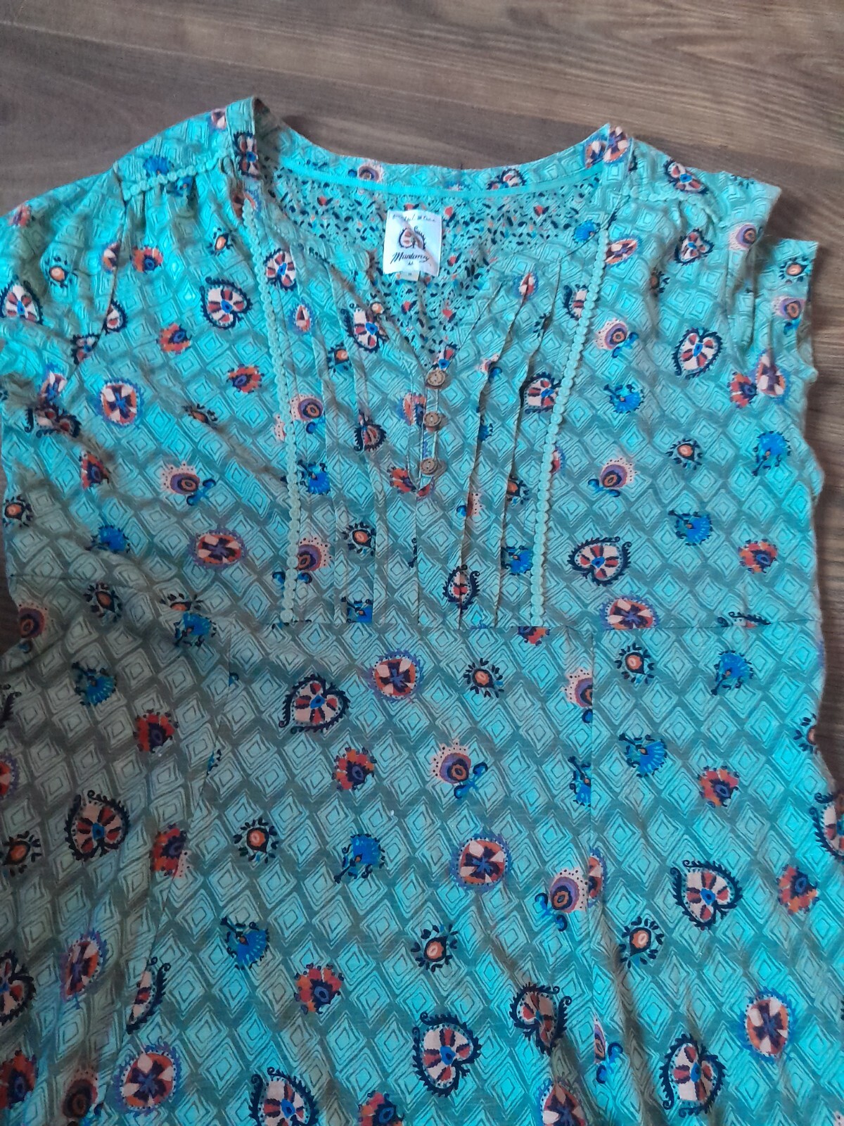 Picture 2 of 2