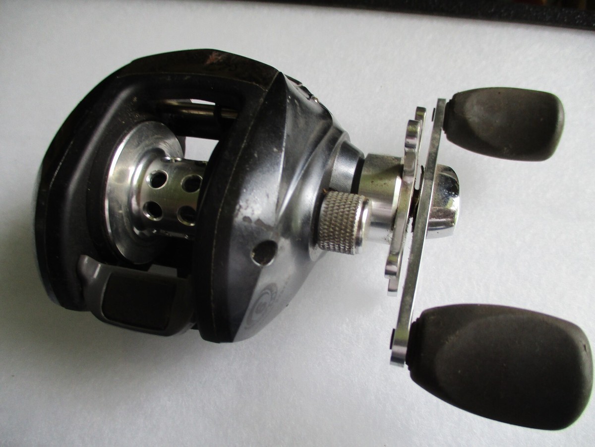 シェークスピア1969B Vintage Shakespeare Sigma 6 Bearing Right Hand Baitcaster