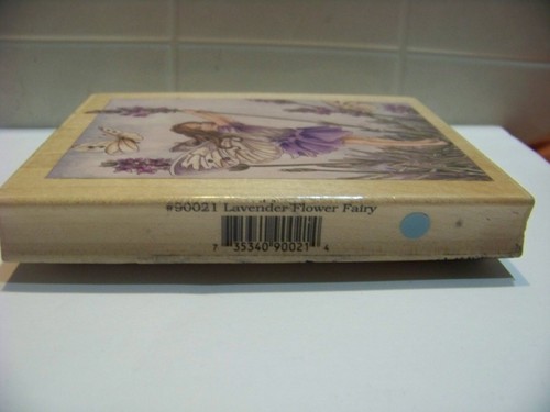 Estampilla de goma grande de hadas con flores de lavanda vintage 1998 Cicely Mary Barker usada - Imagen 4 de 4