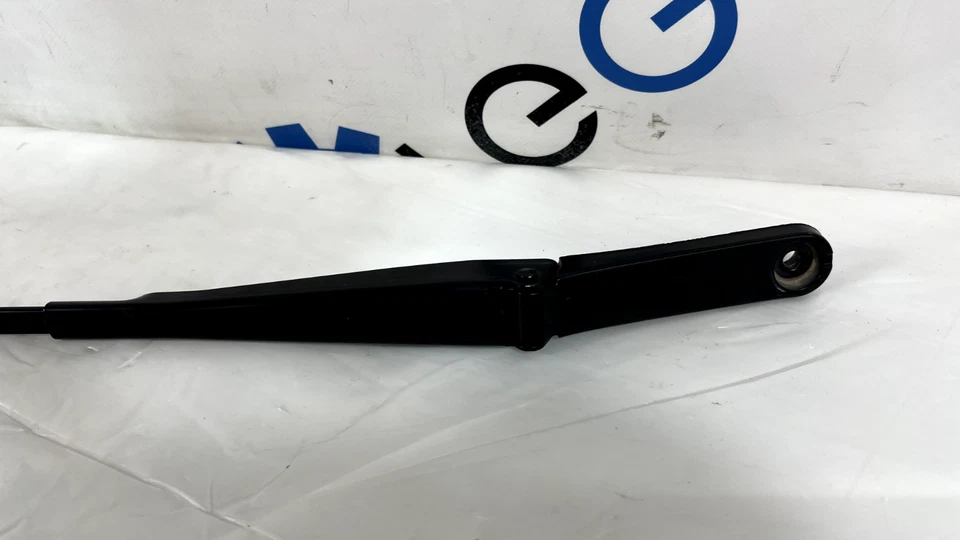 AUDI A5 RS5 2018-2023 BRAZO LIMPIAPARABRISAS DELANTERO DERECHO OEM Foto 4 de 4