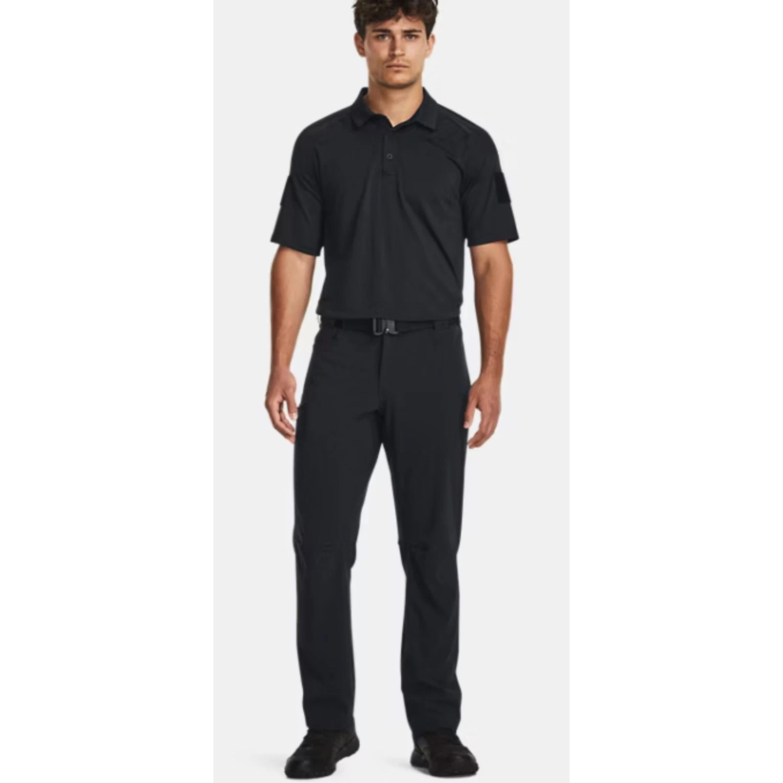 Under Armour Mens UA Defender Pant Black Size 40x32 New UPF Quick Dry
Opens in a new window or tab