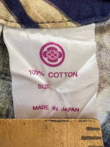 Bata kimono japonesa azul vintage SMITHSONIAN cinturón estampado dragón y grúa sin cinturón - Imagen 11 de 12