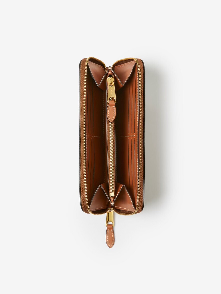 Burberry Check Zip Wallet | eBay