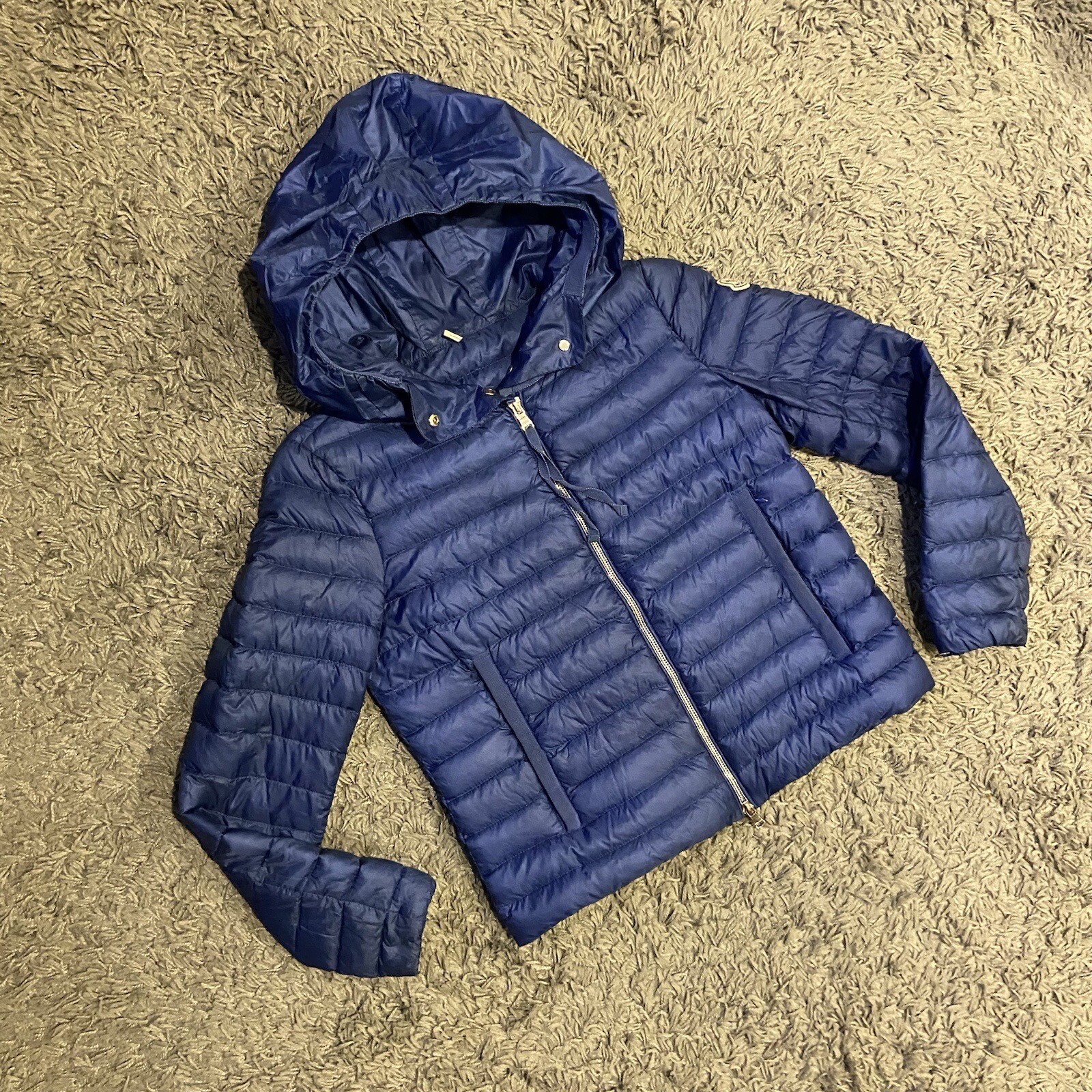 MONCLER Womens Villaret Long Saison Lightweight Goose Down Puffer Jacket-image