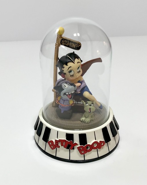 BETTY BOOP BOURBON STREET HAND PAINTED SCULPTURE FIGURINE 1995 WITH
