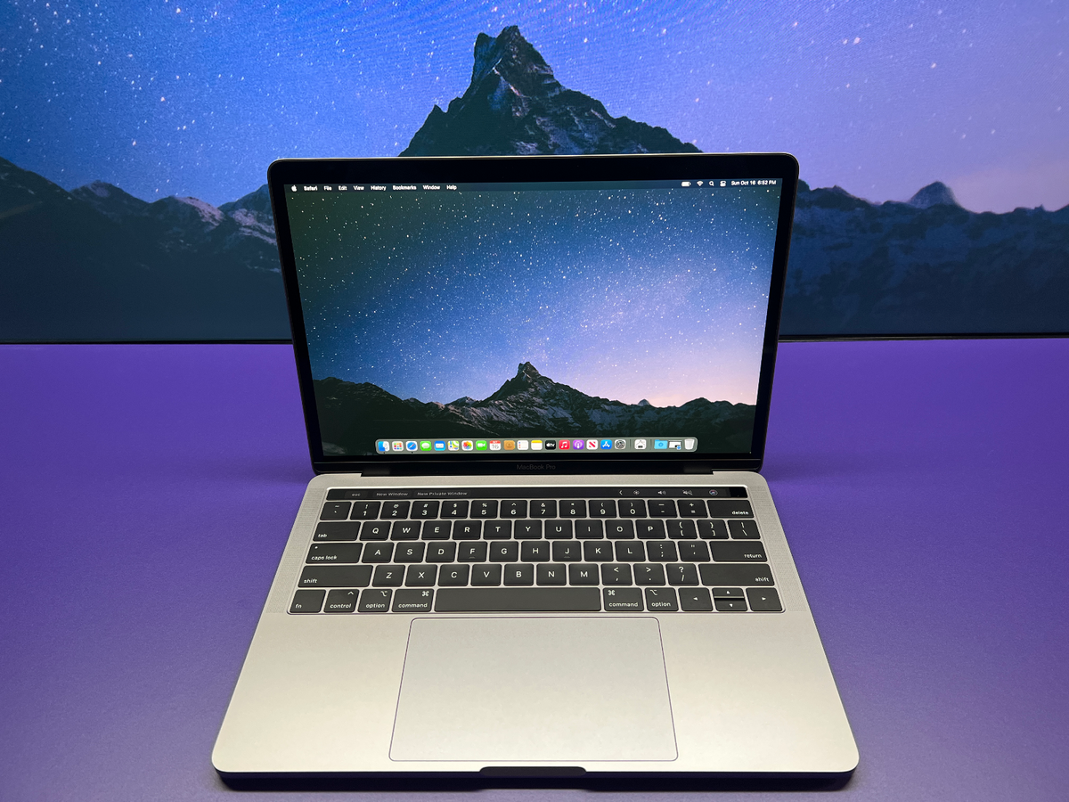 SONOMA MacBook Pro 13 Touch Quad Core 4.7GHz i7 Turbo 16GB RAM