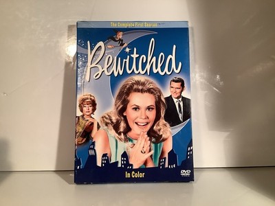 Bewitched: First Season 1 1st (DVD, 2007, 4-Disc Set)