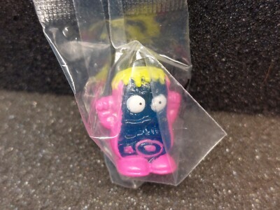 Trash Pack Gross Ghosts Mystery Series Rancid Steak Mini Figure #GG10