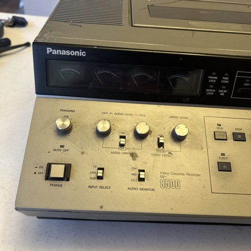 Vintage Panasonic NV-8500 VHS Pro Video Cassette Editing Recorder - UNTESTED - Afbeelding 2 van 8