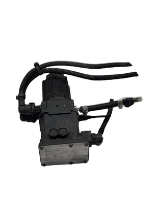 A0001405578 A0001407278 A0001407978 A0001407678 Mercedes-Benz Adblue Pump Trucks - Image 1 of 4